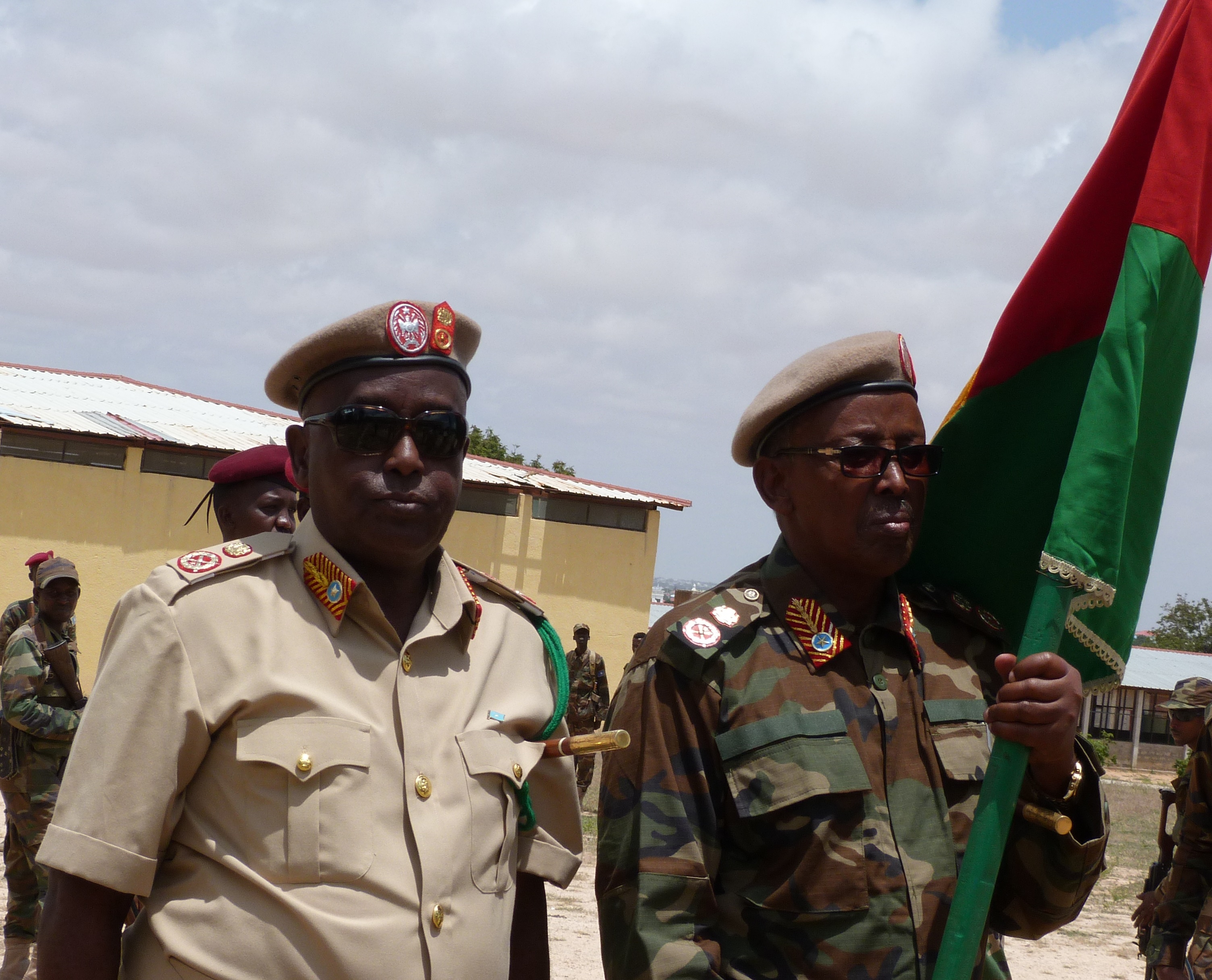 Devordan chiqib ketgan ayolning eshagini sikish videosi